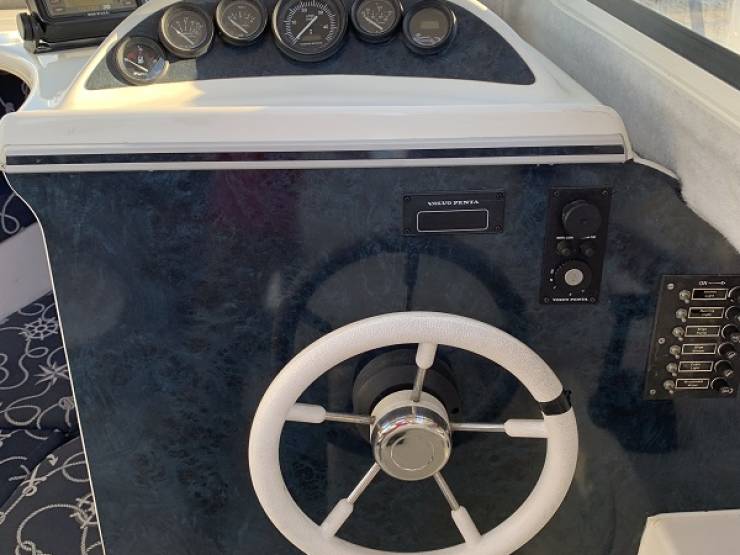 bateaux à vendre
