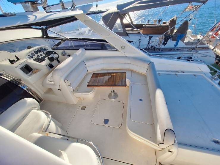 bateaux à vendre