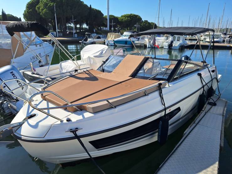 bateaux à vendre