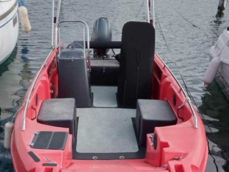 bateaux à vendre