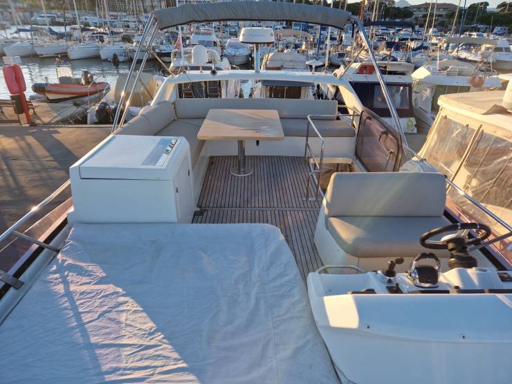 bateaux à vendre