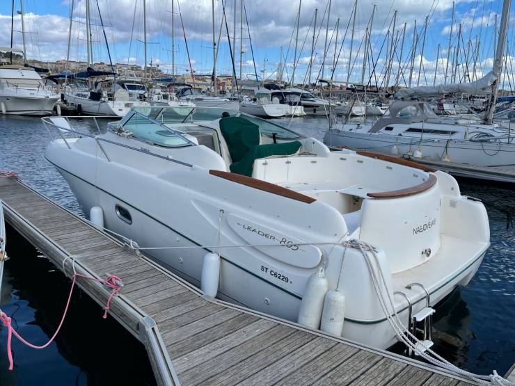bateaux à vendre
