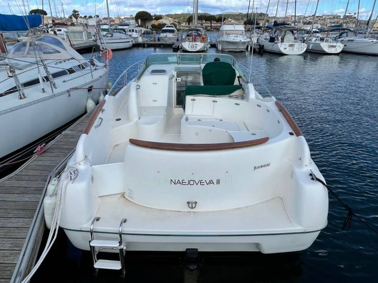 bateaux à vendre