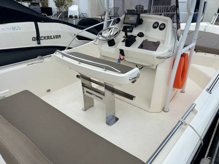 bateaux à vendre