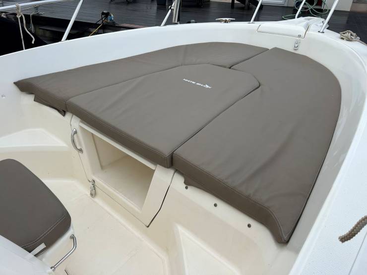 bateaux à vendre