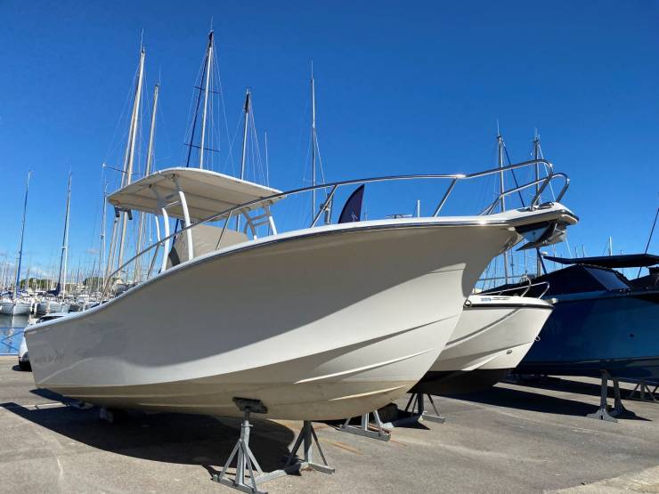 bateaux à vendre