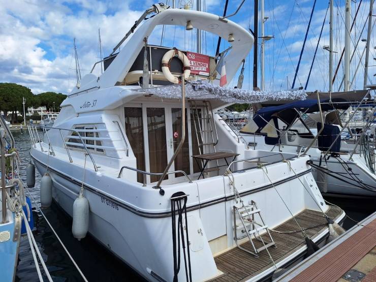 bateaux à vendre
