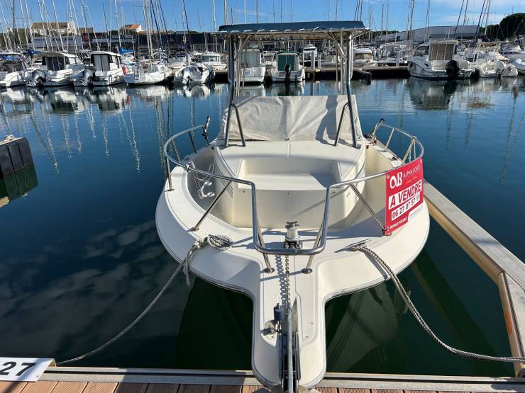 bateaux à vendre