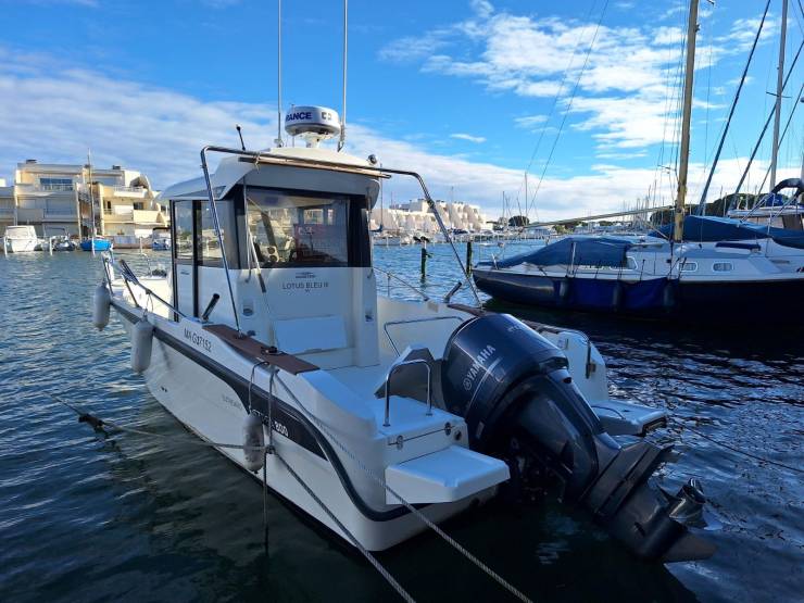 bateaux à vendre