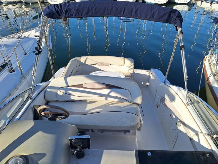 bateaux à vendre