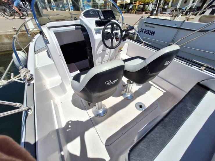 bateaux à vendre
