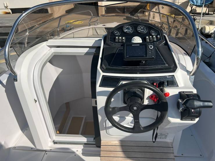 bateaux à vendre