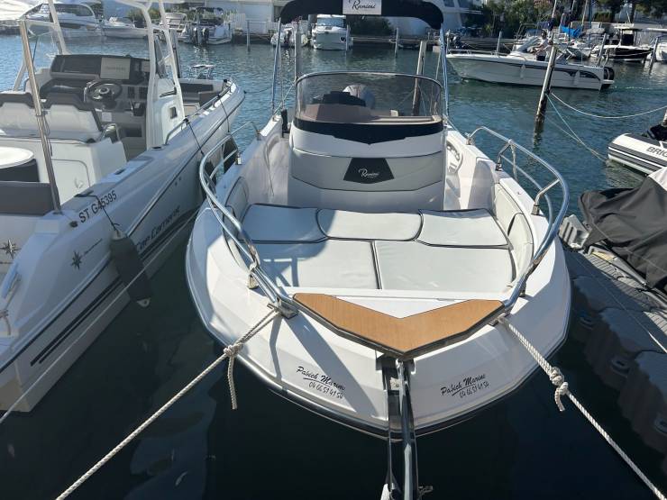 bateaux à vendre