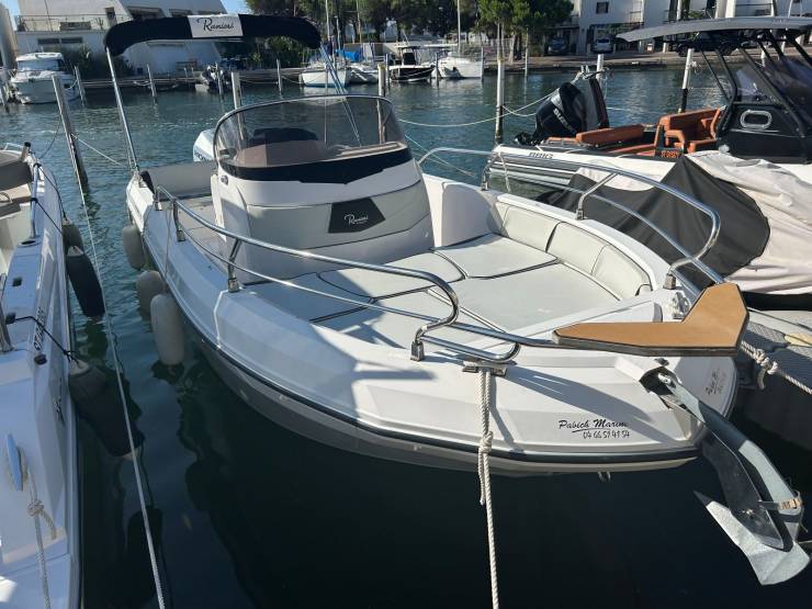 bateaux à vendre