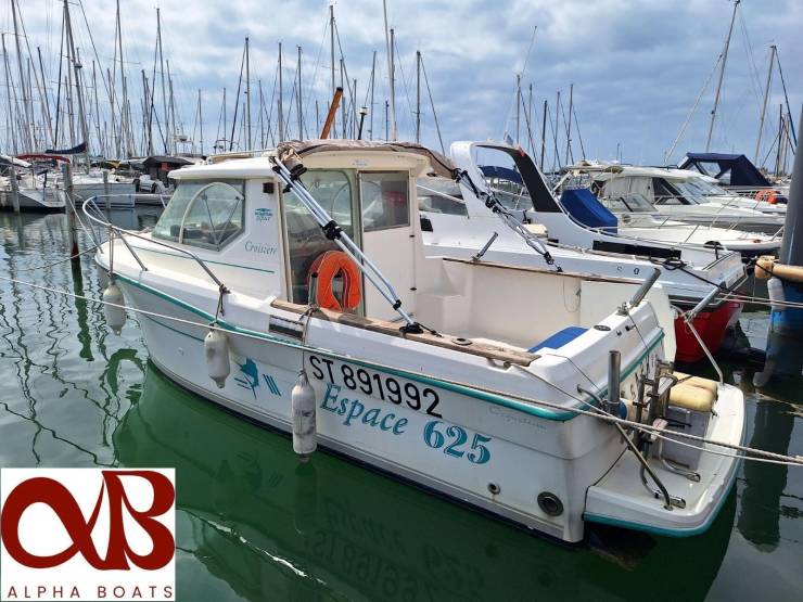 OCQUETEAU - 625 à vendre