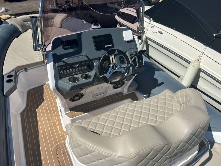 bateaux à vendre