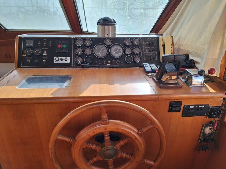bateaux à vendre