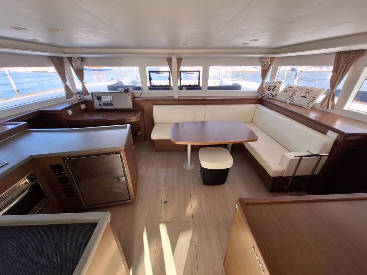 bateaux à vendre