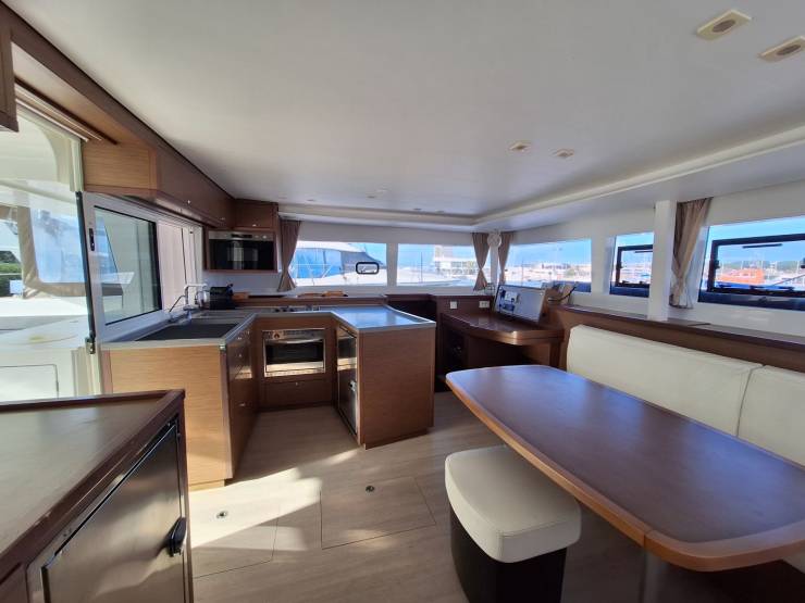 bateaux à vendre