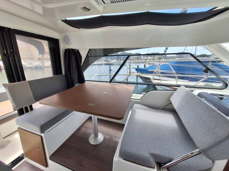 bateaux à vendre