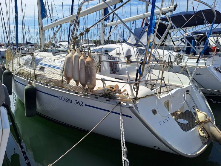 bateaux à vendre