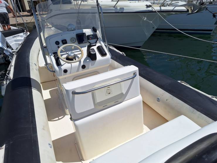 bateaux à vendre