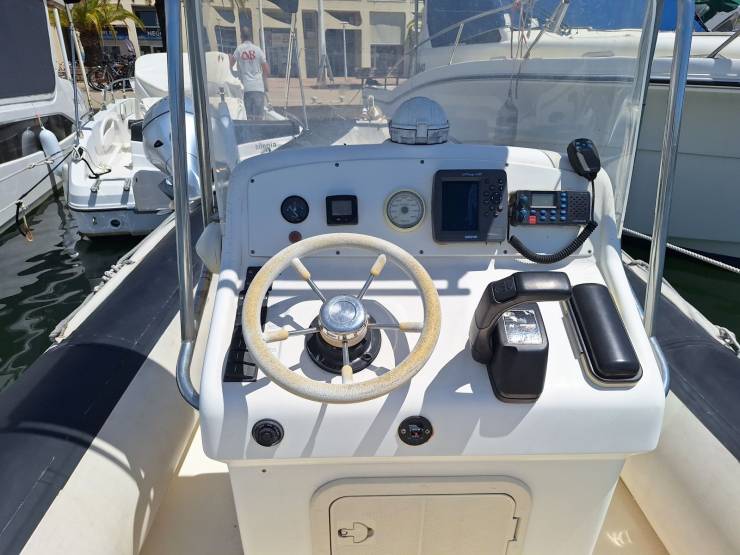 bateaux à vendre