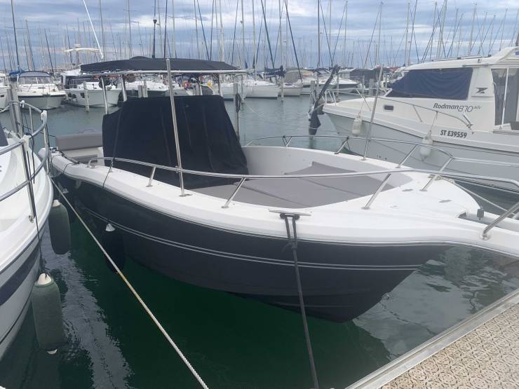 bateaux à vendre