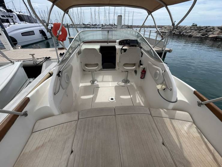 bateaux à vendre
