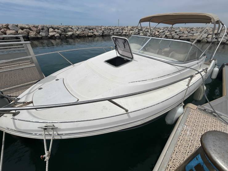 bateaux à vendre