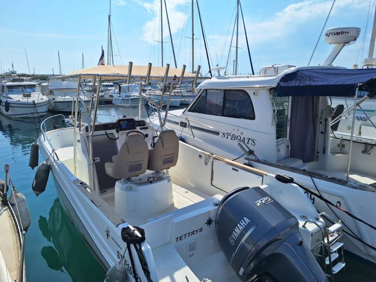 bateaux à vendre
