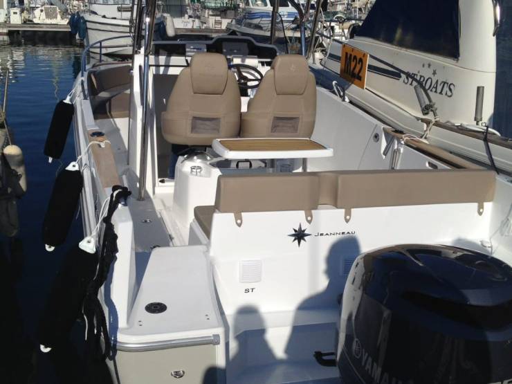 bateaux à vendre