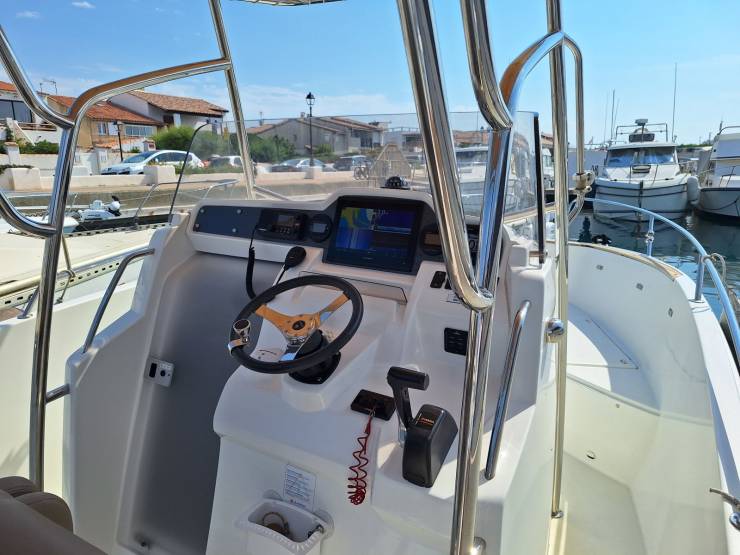 bateaux à vendre