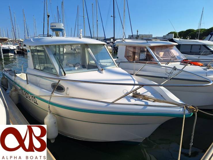 OCQUETEAU - 645 à vendre