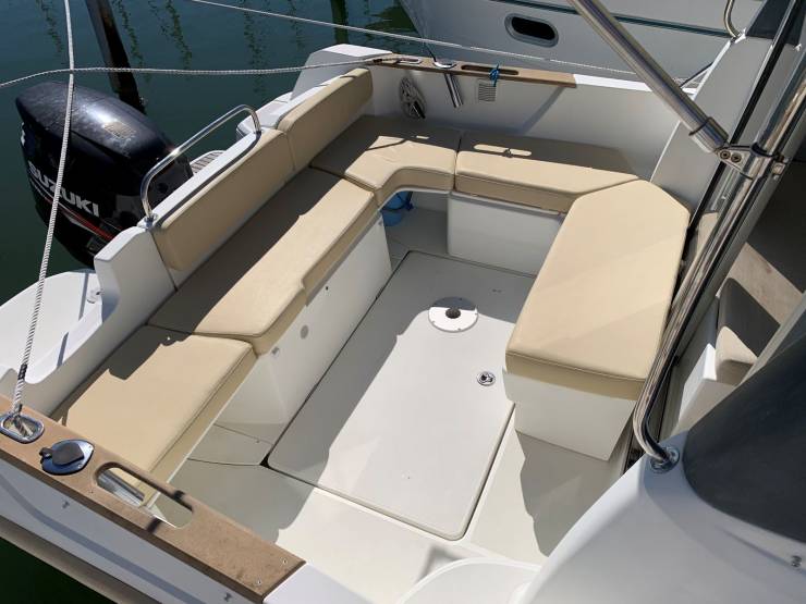 bateaux à vendre