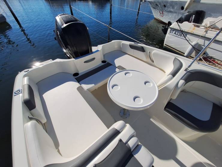 bateaux à vendre