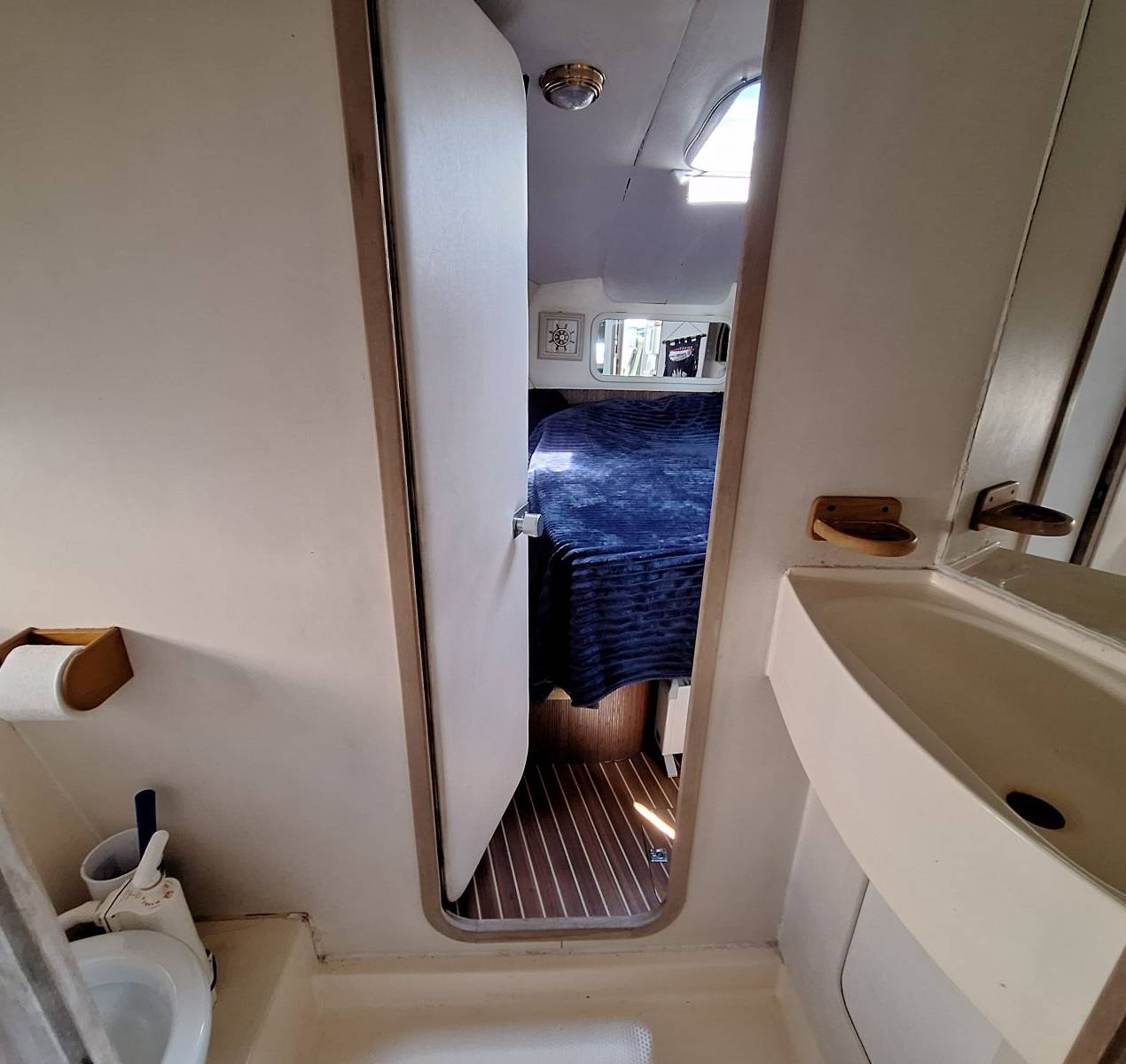 boat image