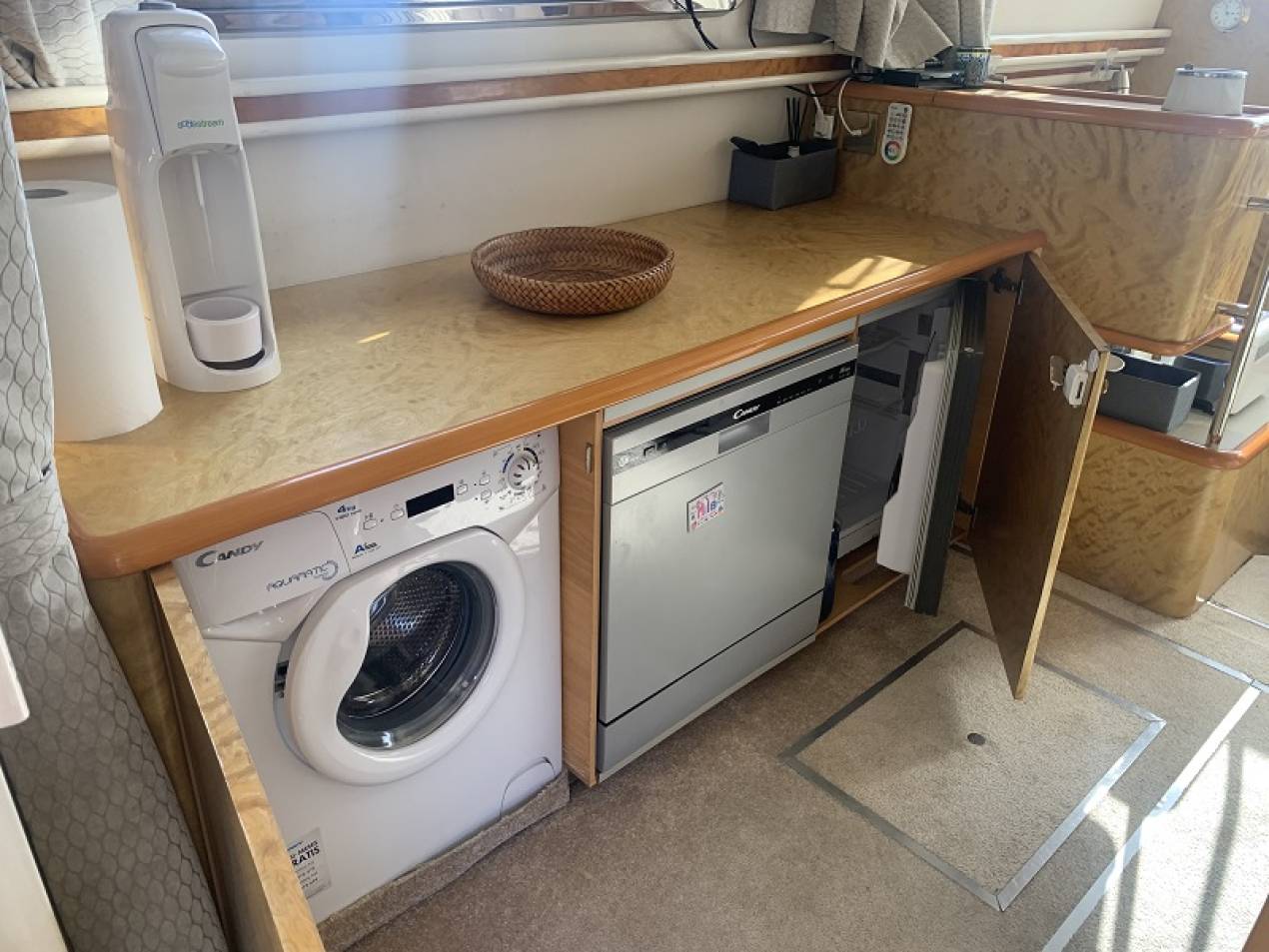 PRINCESS - 360 à vendre