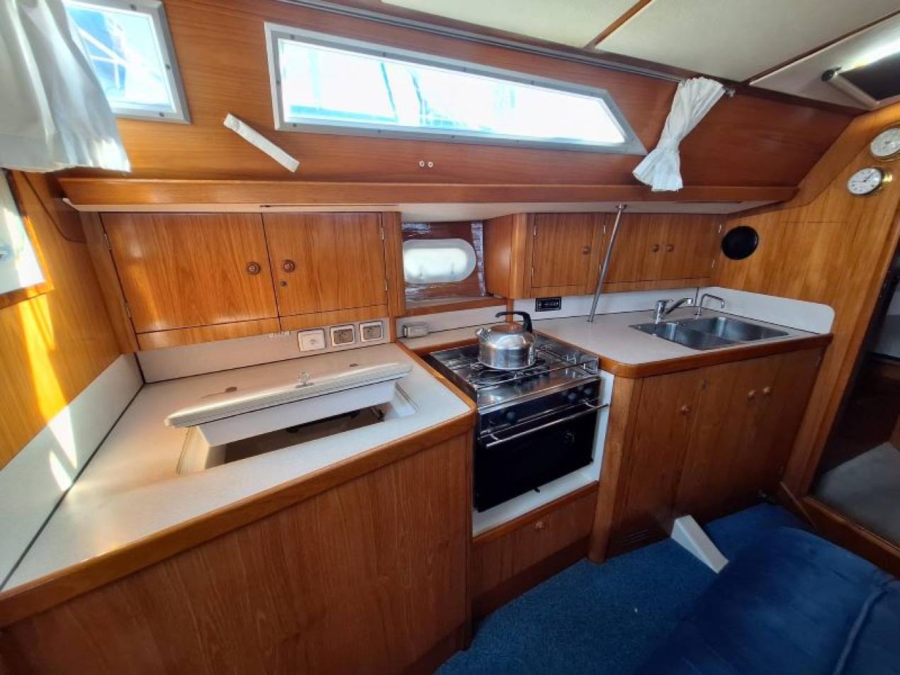 boat image