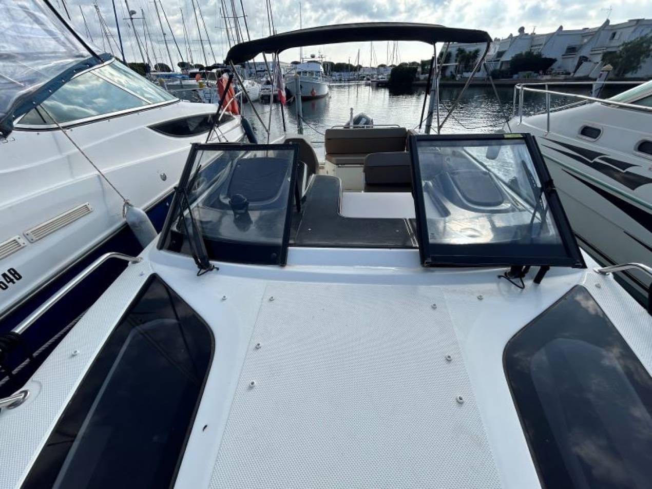 QUICKSILVER - ACTIV 755 à vendre
