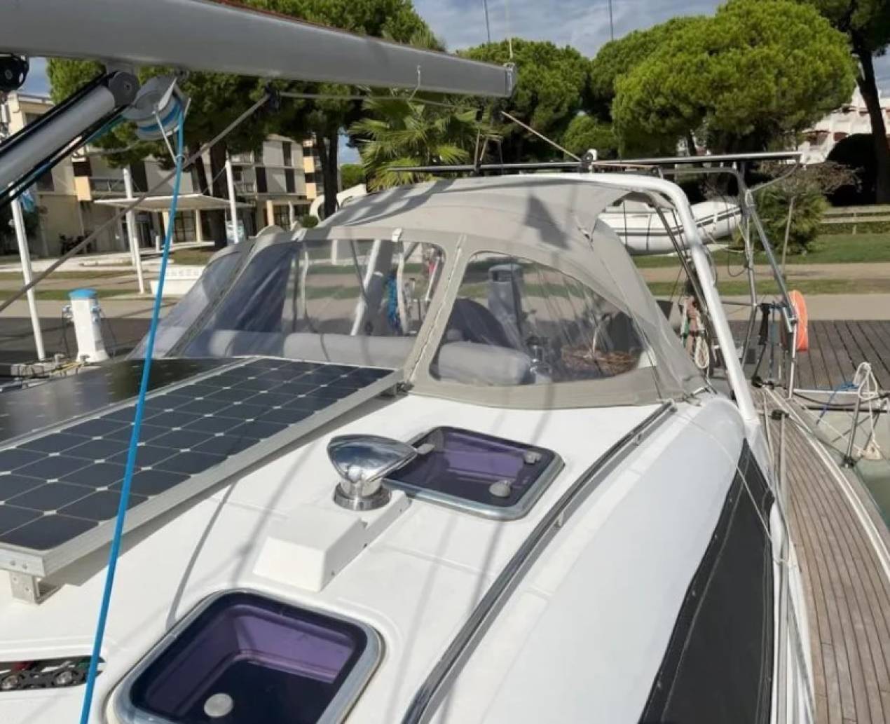 WAUQUIEZ - PILOT SALOON 47 à vendre