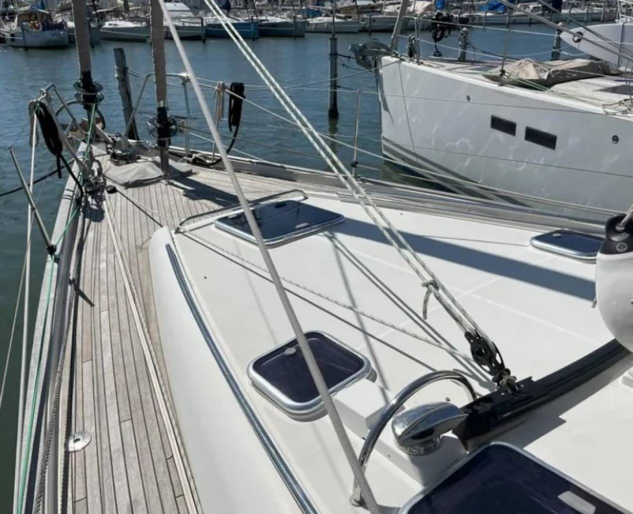 WAUQUIEZ - PILOT SALOON 47 à vendre