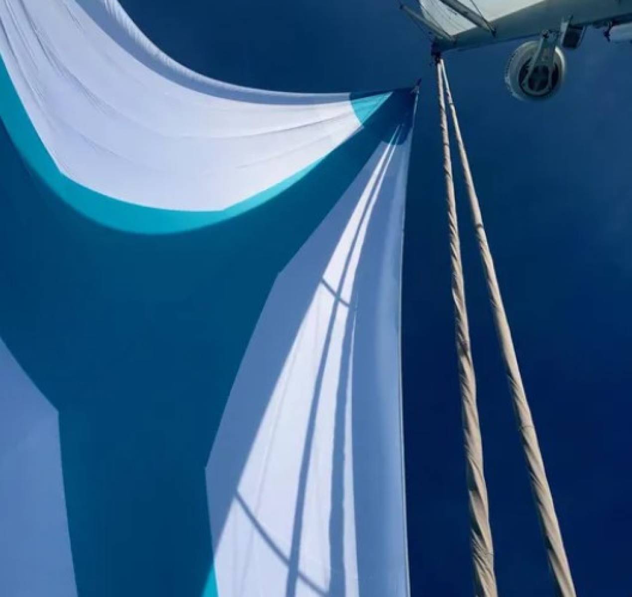 WAUQUIEZ - PILOT SALOON 47 à vendre