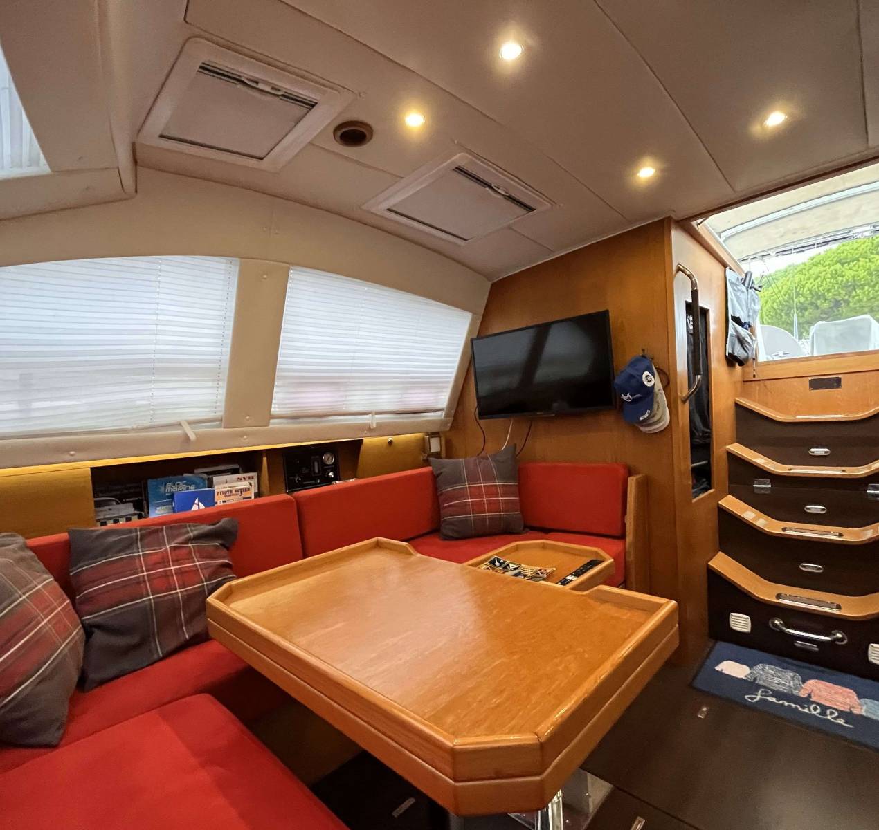 WAUQUIEZ - PILOT SALOON 47 à vendre