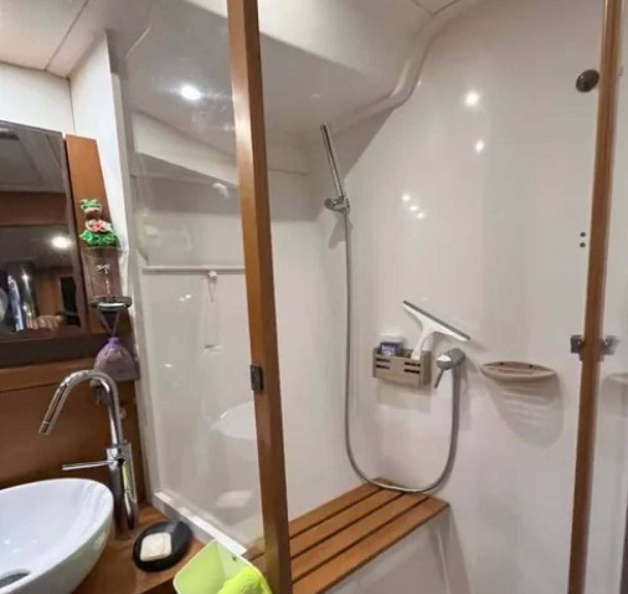 WAUQUIEZ - PILOT SALOON 47 à vendre