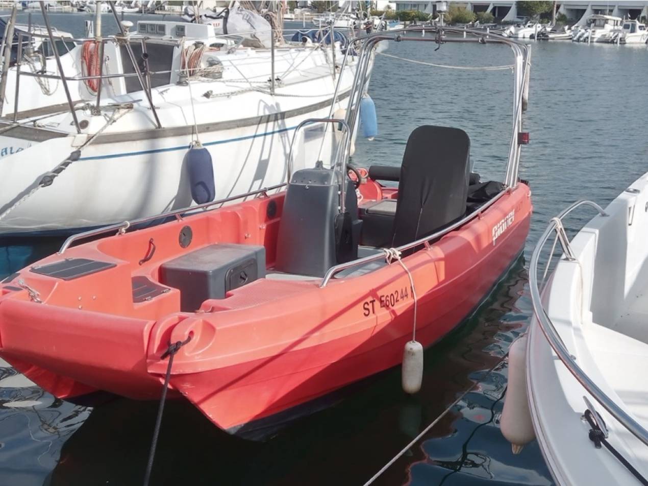 boat image