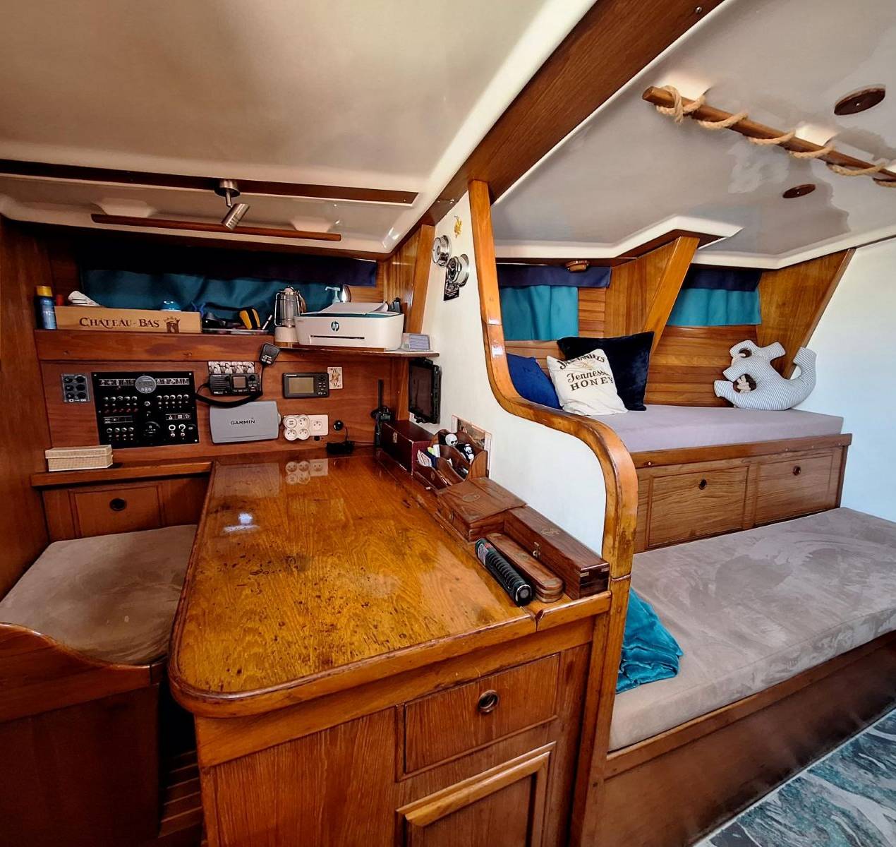 boat image
