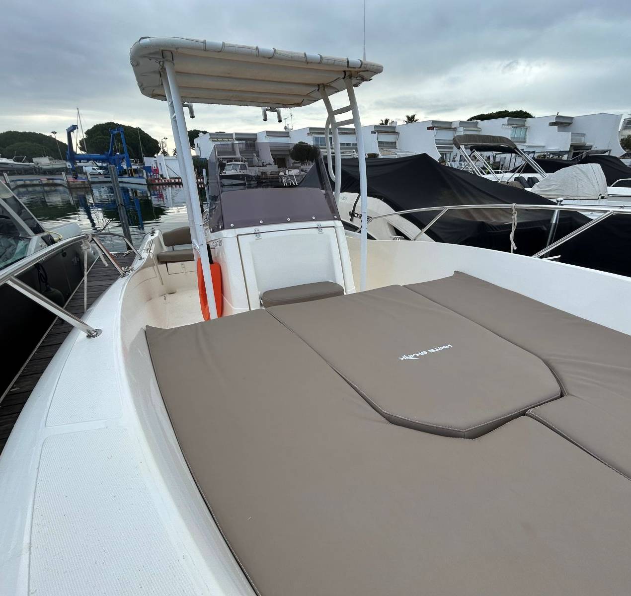 WHITE SHARK - 230 CC ORIGIN à vendre