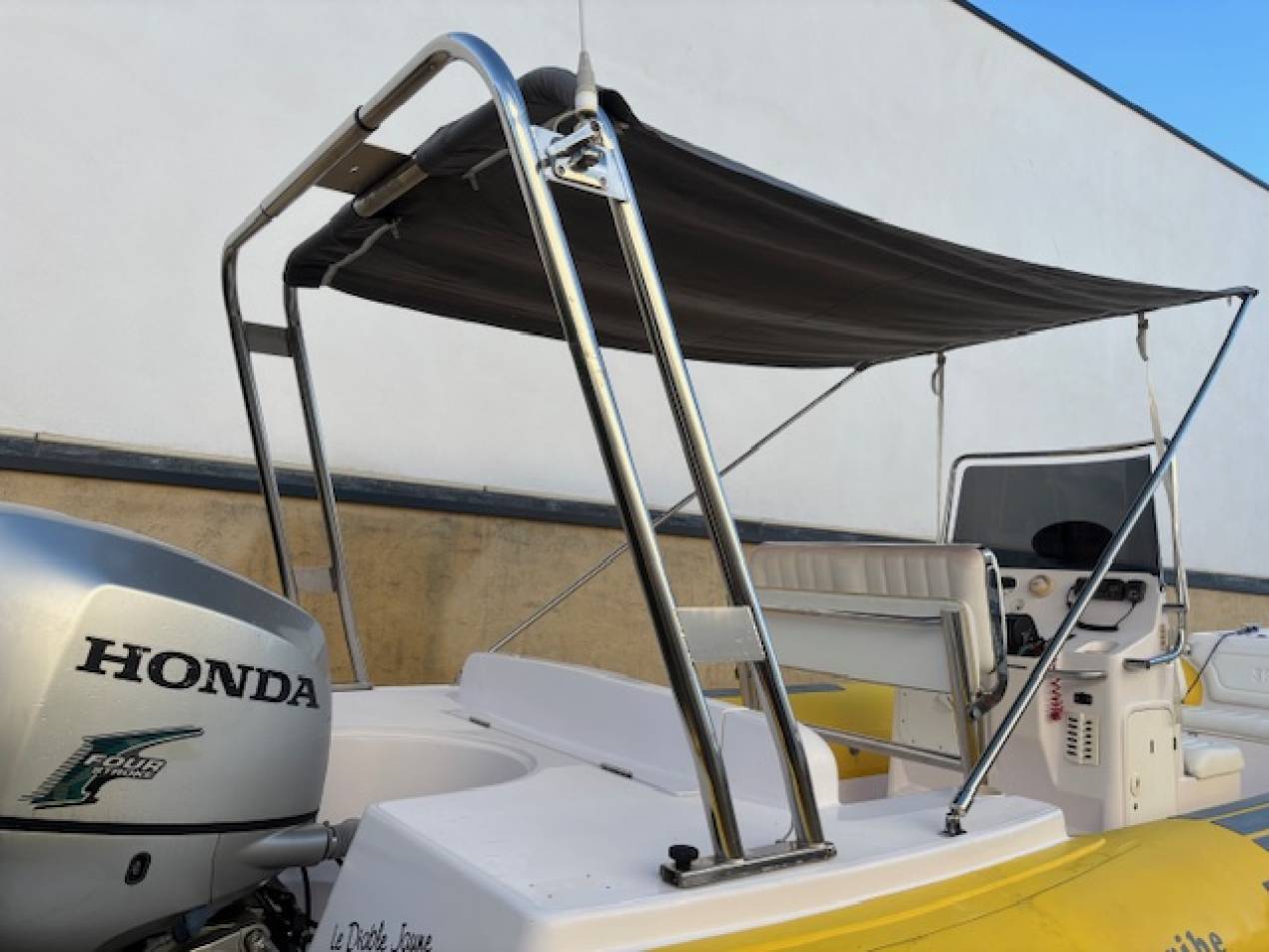 boat image