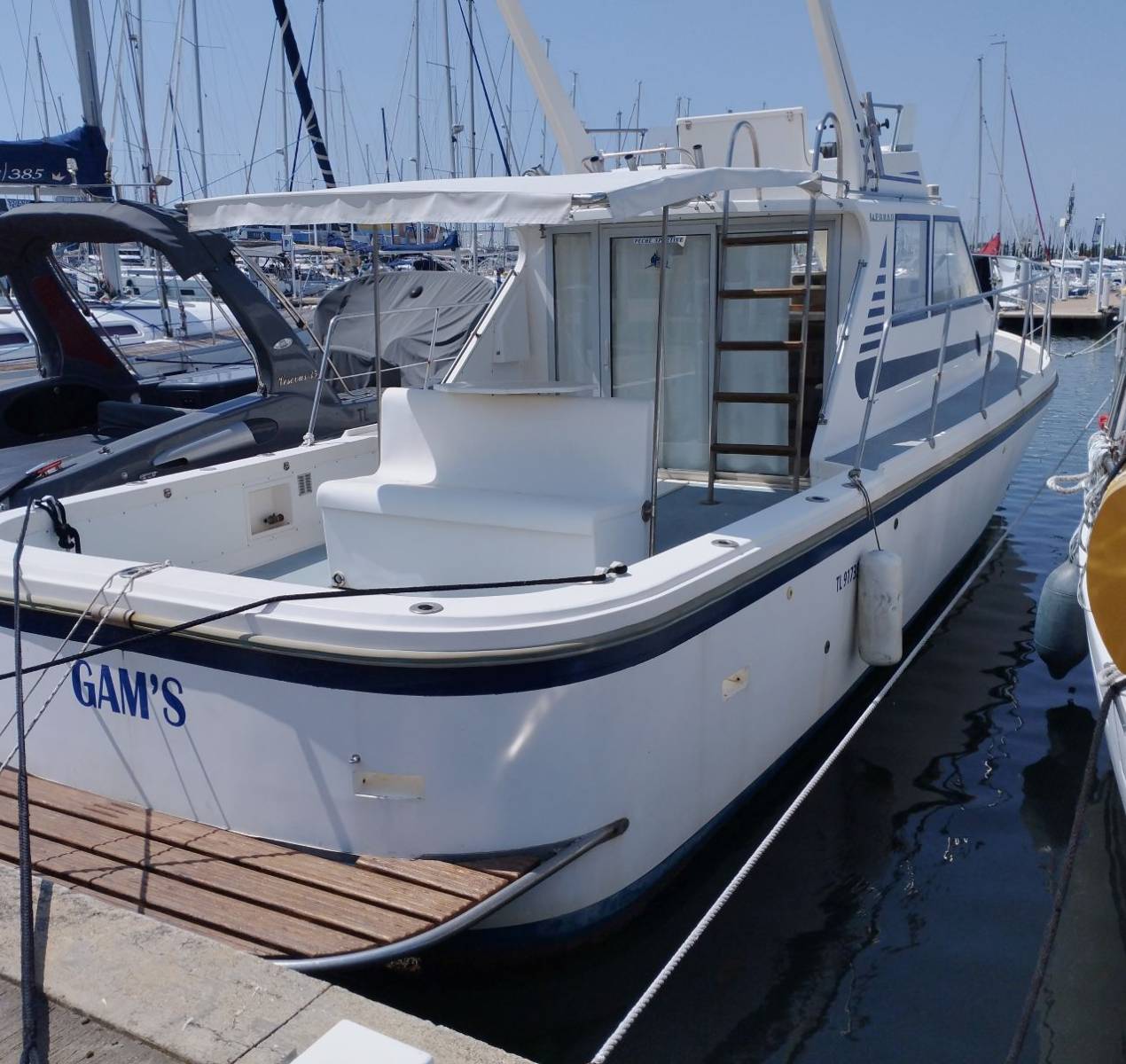 POMBO - Vedette à vendre